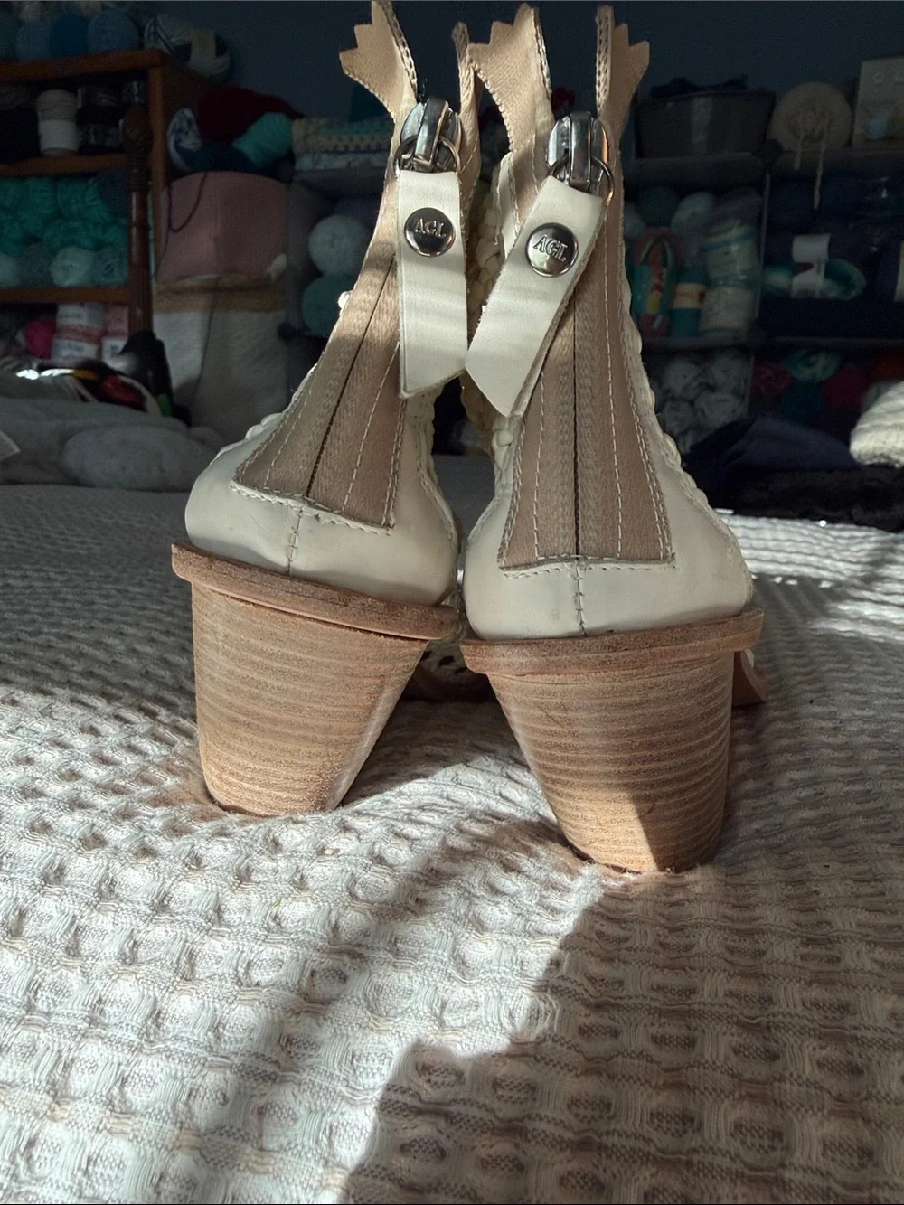 Agl Cream Woven Pointed-Toe Ankle Booties in size 37 - Picture 4 of 5